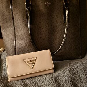 GUESS Beige Triangular Logo Wallet with Brown Tote